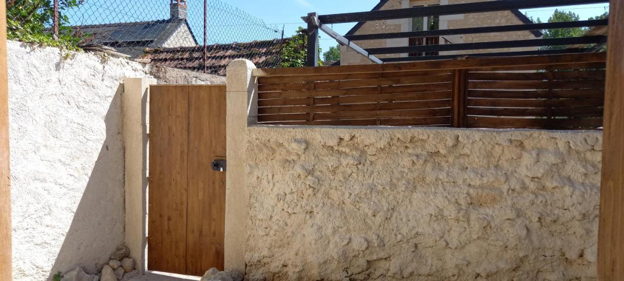 Gite-Civray-De-Touraine Troglo De Denise מראה חיצוני תמונה